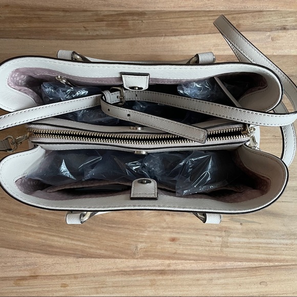 Kate spade handbag - great condition - Picture 5 of 5
